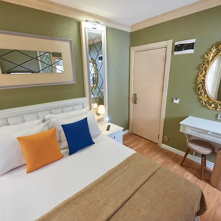 Sunlight Hotel 2*